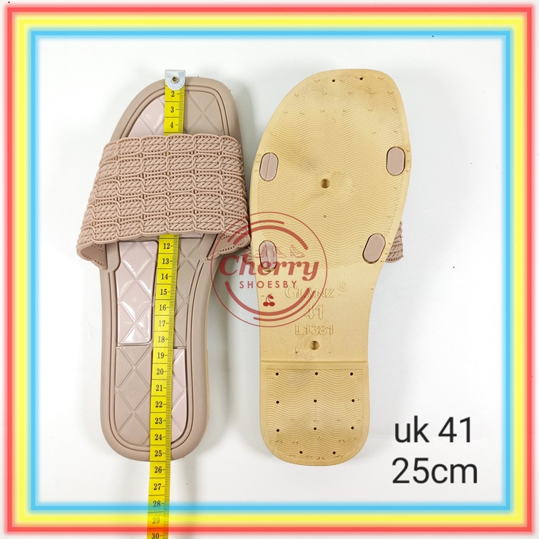 L1381-2 Sandal Slop Karet Wanita Motif Tali Rajut Kotak-Kotak Glanzton