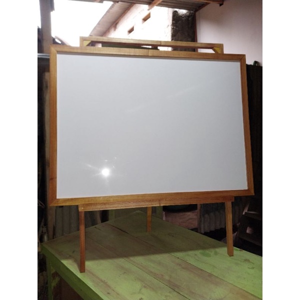 

papan tulis ukuran besar T60xP80+peyanga+sepidol