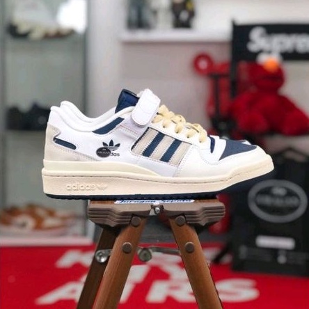 Adidas Forum 84 Low &quot;Off White/Collegiate Navy&quot;