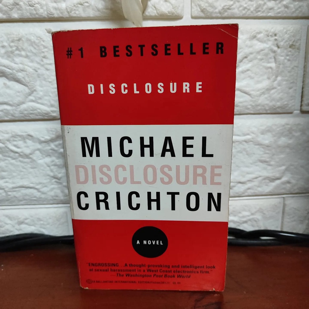 Michael Crichton: Disclosure