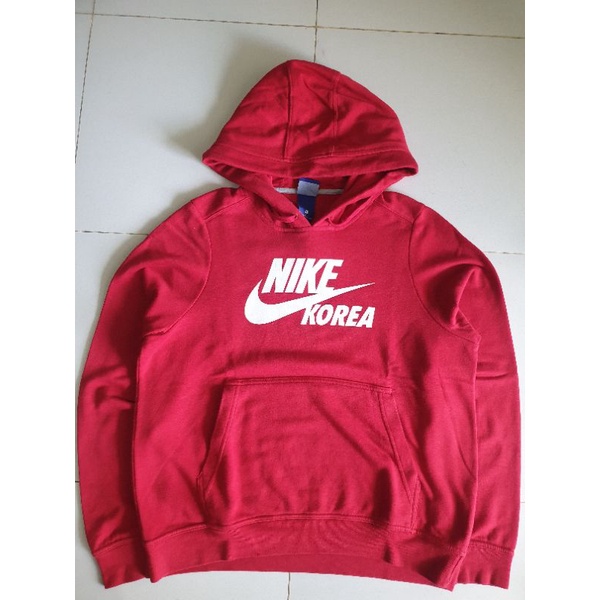 hoodie nike merah