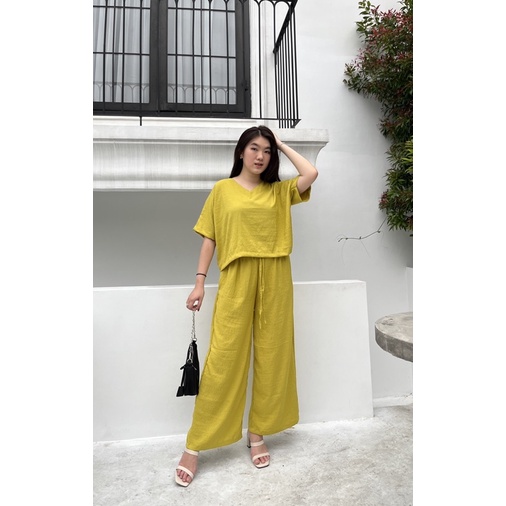 MEIRA ONESET CROP OVERSIZE - setelan cp kalong wanita dewasa