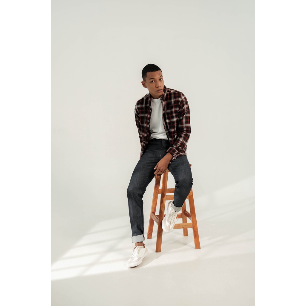LARUSSO Kemeja Flannel Panjang - Black Red L003RAMAYANA JAKTIM