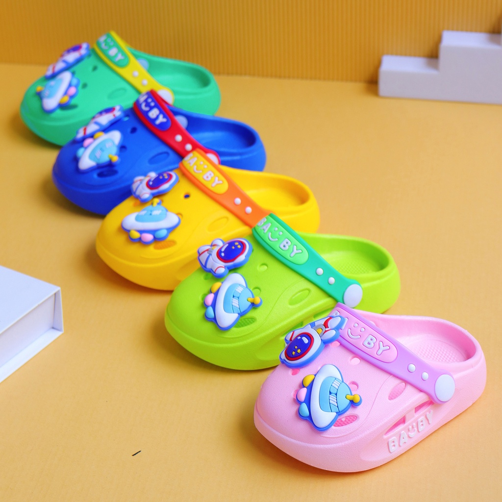 PROMO 10.10 PUNCAK Okaybaby B254 Sendal Sandal Slop Import astronot Anak Laki-laki Perempuan