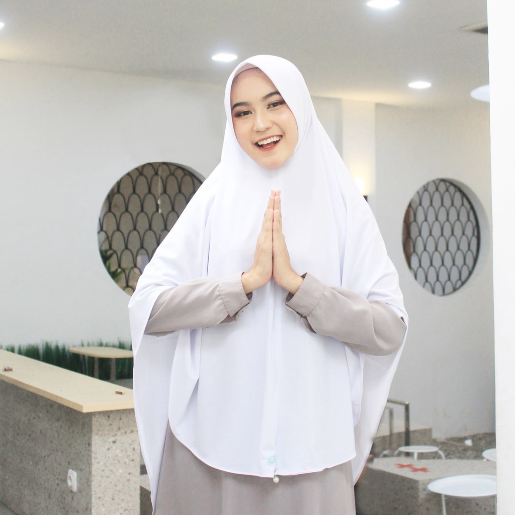 𝐙𝐈𝐘𝐀𝐍𝐀 - Jilbab Syari Jumbo Putih Bersih Royal Jersey Premium