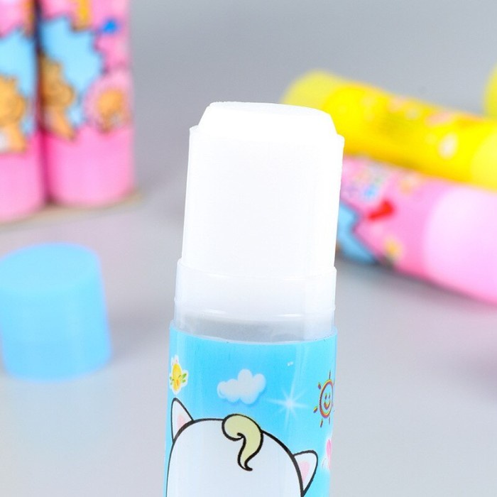 

LEM ANAK SEKOLAH KARAKTER Mini Glue Stick stic stik kertas tangan