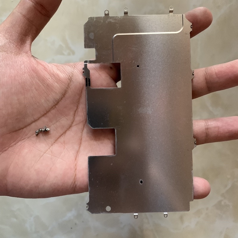 plat seng tatakan belakang lcd iphone 8 plus ori copotan