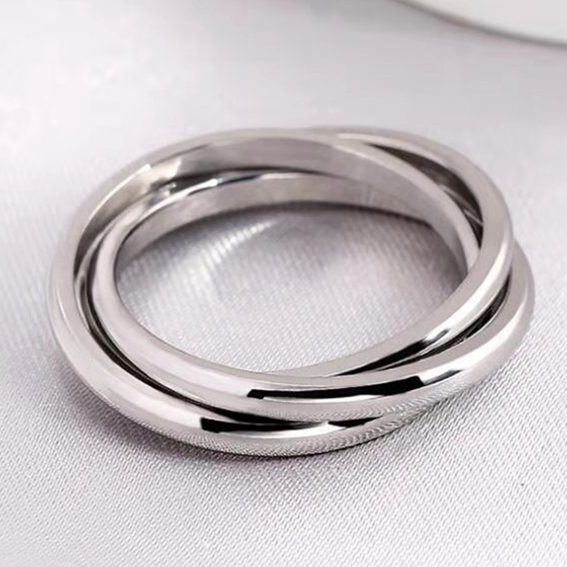 Tiga Warna Tiga-Cincin Cincin Cincin Tren Eropa Amerika High-End Perasaan Stainless Steel Tidak Luntur Niche Desain Unik Hadiah Pasangan