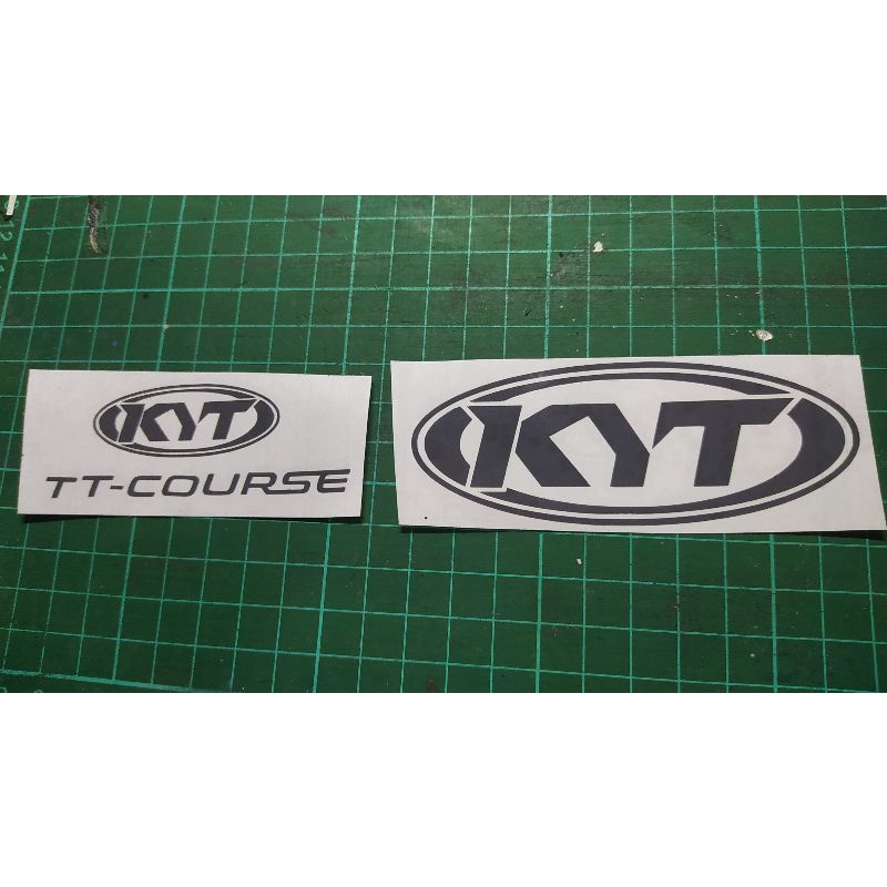 cutting sticker repaint Helm KYT TT Course