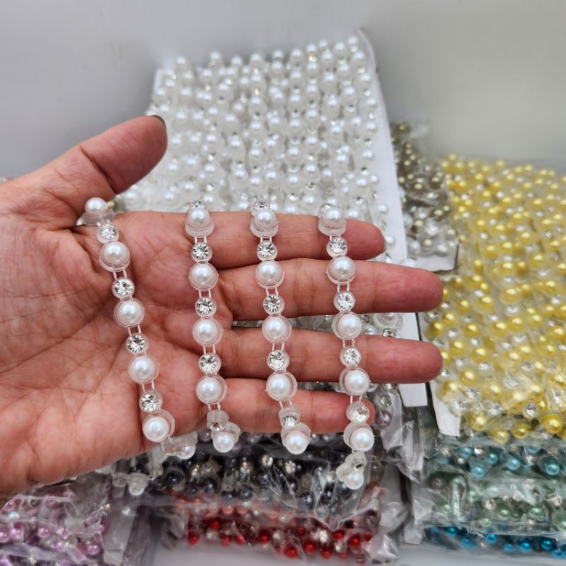 RENDA BERLIAN PLASTIK mutiara berlian dijual per METER