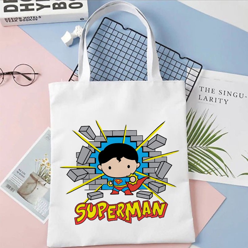 Totebag Tote Bag Batman And Friends Superhero Lucu Kanvas Goodie Bag Souvenir Ulang Tahun Anak Tas Laptop Sekolah Belanja