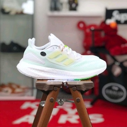 Adidas Pureboost 22 &quot;White/Beam Green&quot;