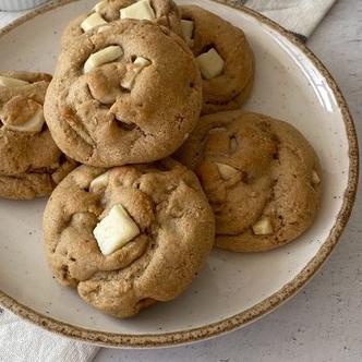 

➥ White Chocolate Ingredients ➻
