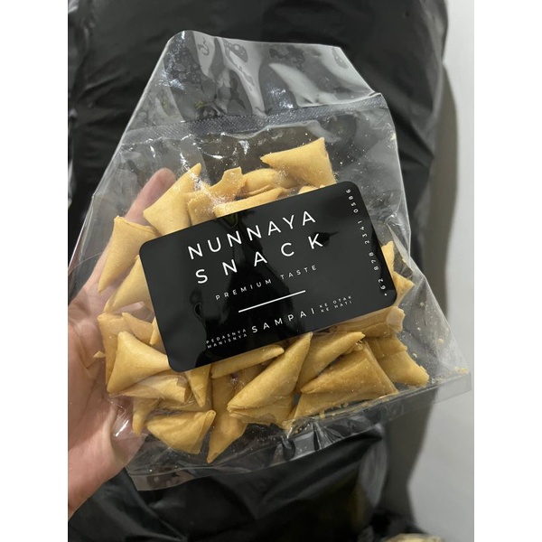 

SAMOSA AYAN NONNAYA !! CEMILAN MURAH !!