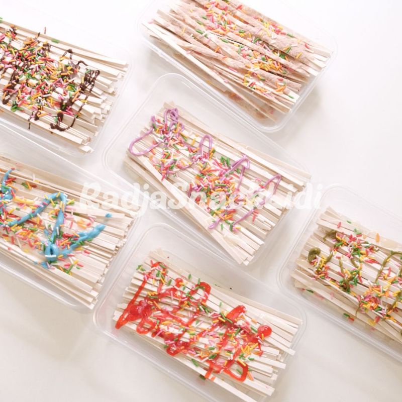 

MIE GEPENG TOPPING MANIS