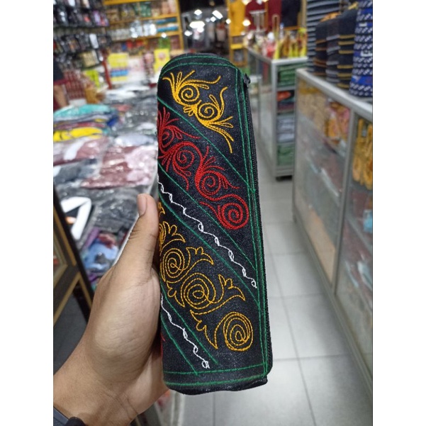 

Dompet pensil bordiran motif khas Aceh / Tempat pensil khas Aceh