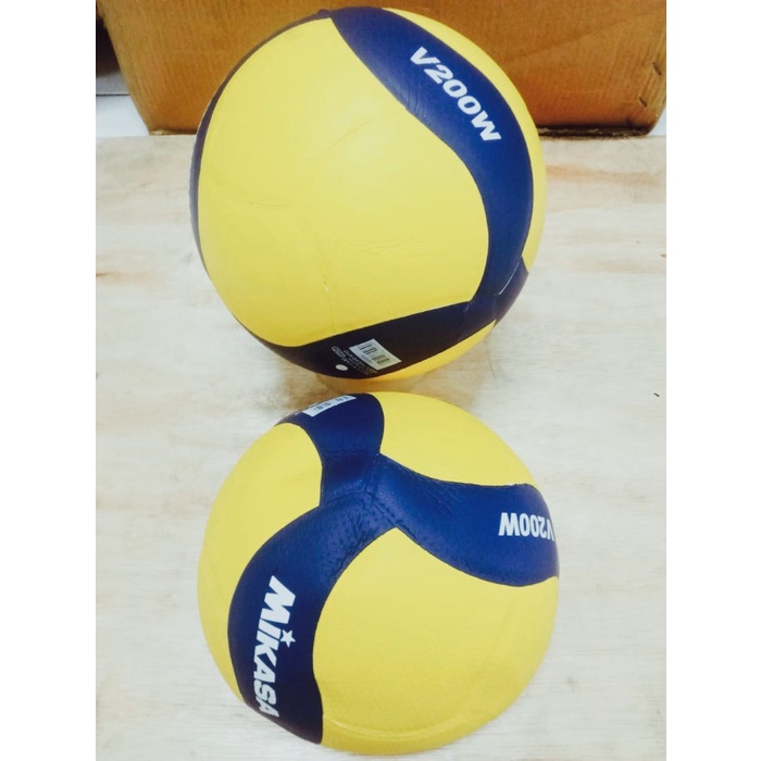 Bola Voli Mikasa V200W