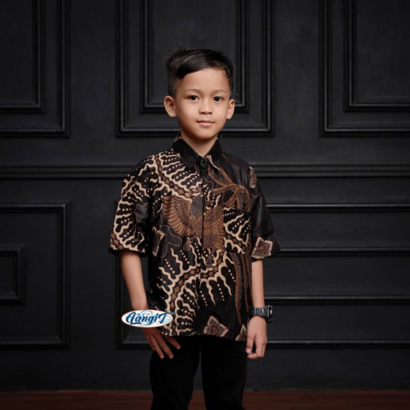 Couple Batik Ayah Dan Anak Laki-laki // Kemeja Batik Pria Dewasa Dan Anak Cowok Motif Daun Petir Warna Hitam Motif klabang hitam. size M L XL XXL 3L 4L 5L.6L