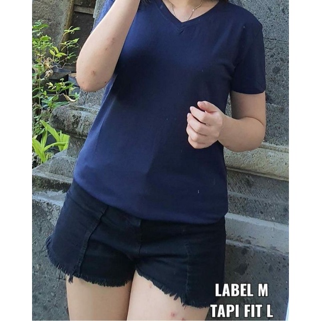 Kaos Polos Wanita Lengan Pendek  / Baju Kaos Wanita Korean V Neck Polos Tangan Lengan Pendek Terbaru