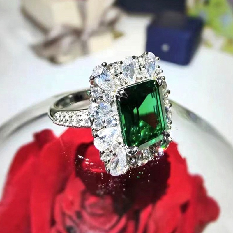 Cincin Wanita Cubic Zirconia Hijau Persegi Mewah Untuk Hadiah Ulang Tahun Pesta Elegan Lady Ring Warna Perak Pertunangan Perhiasan Trendi