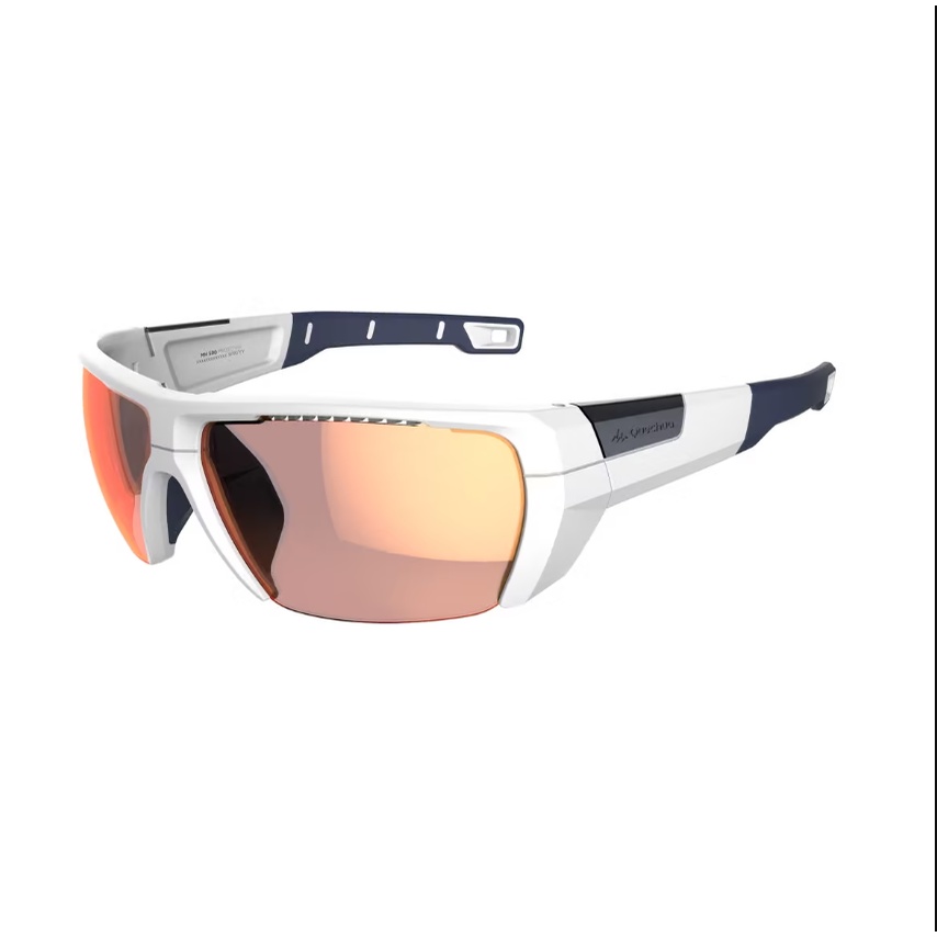 QUECHUA MH590 Kacamata Photochromic Hiking Sunglasses Unisex