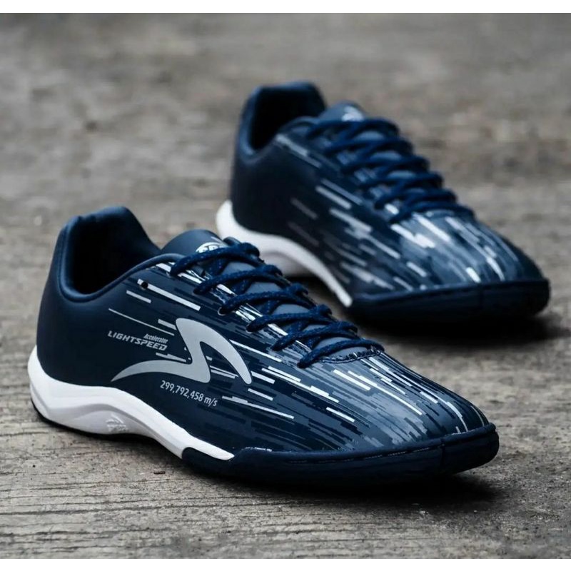 Sepatu futsal specs lightspeed reborn navy whiite silver Original