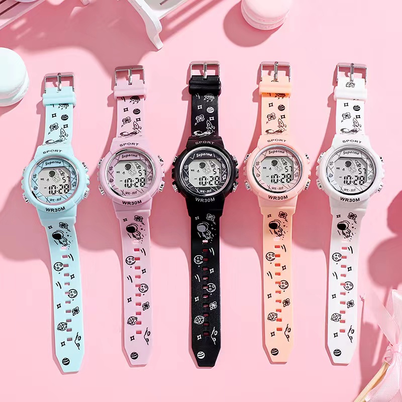 Jam Tangan Wanita Dan Pria Digital Sport Spaceman Electronic Watch Luminous Watch