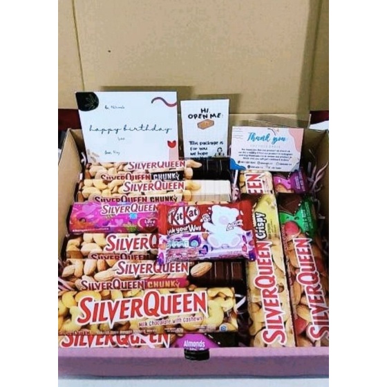 

Hampers Valentine Valentine's Day Silverqueen Silver Queen Chunkybar Chunky 100 gram 62 gr Kitkat Coklat