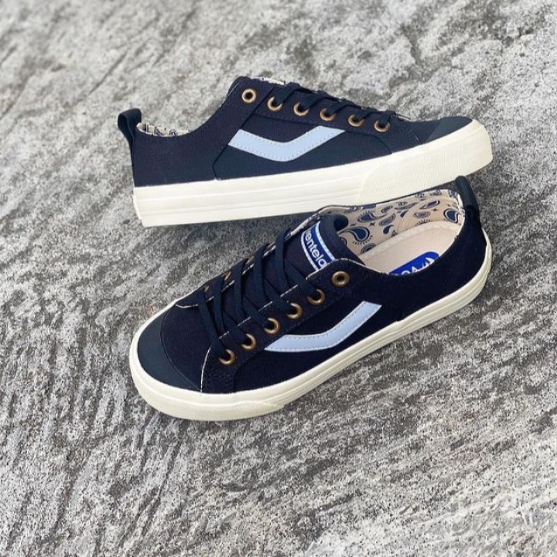 VENTELA REBORN REFLECTIVE / VENTELA REBORN REFLEKTIVE BLACK LOW