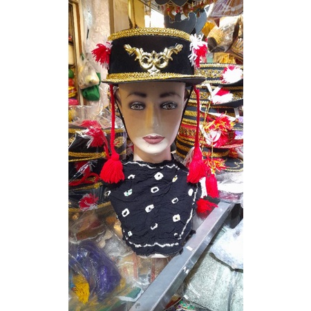 Topi tari Ndolalak