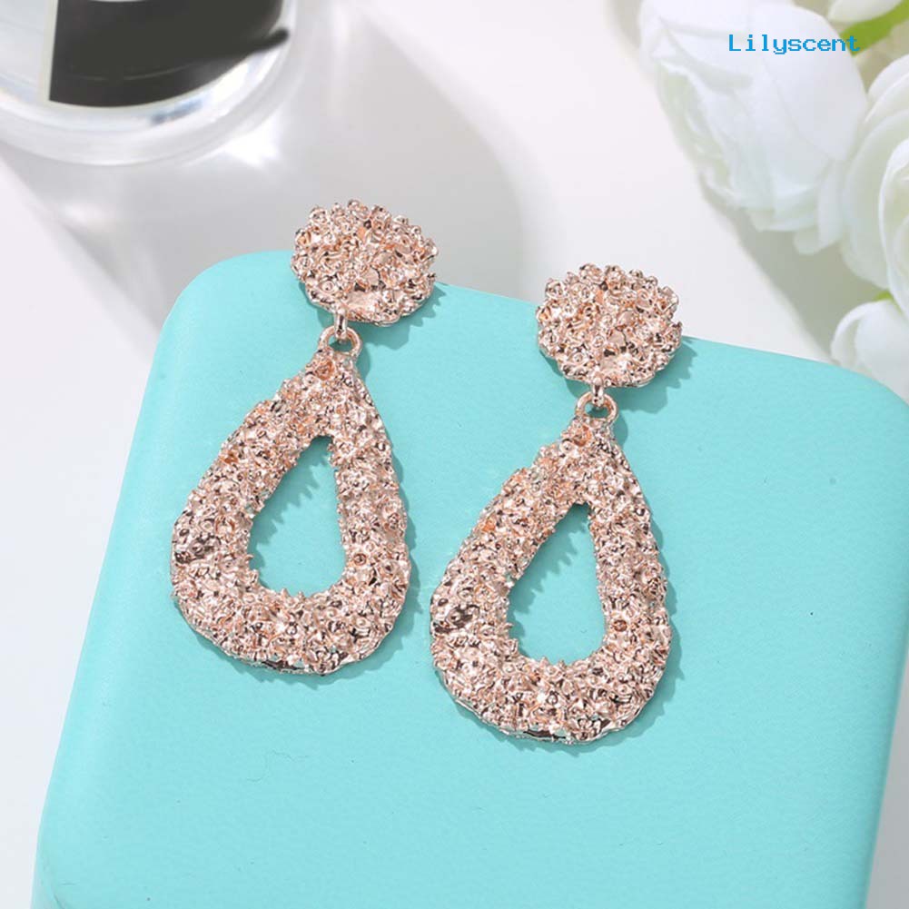 [LS] Bohemia Wanita Geometris Emboss Hollow Teardrop Menjuntai Stud Earrings Perhiasan Hadiah