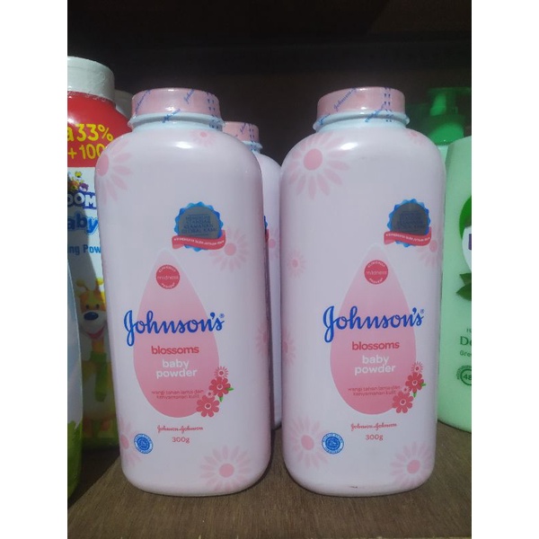 JOHNSON'S blossoms baby powder bedak bayi 300gr