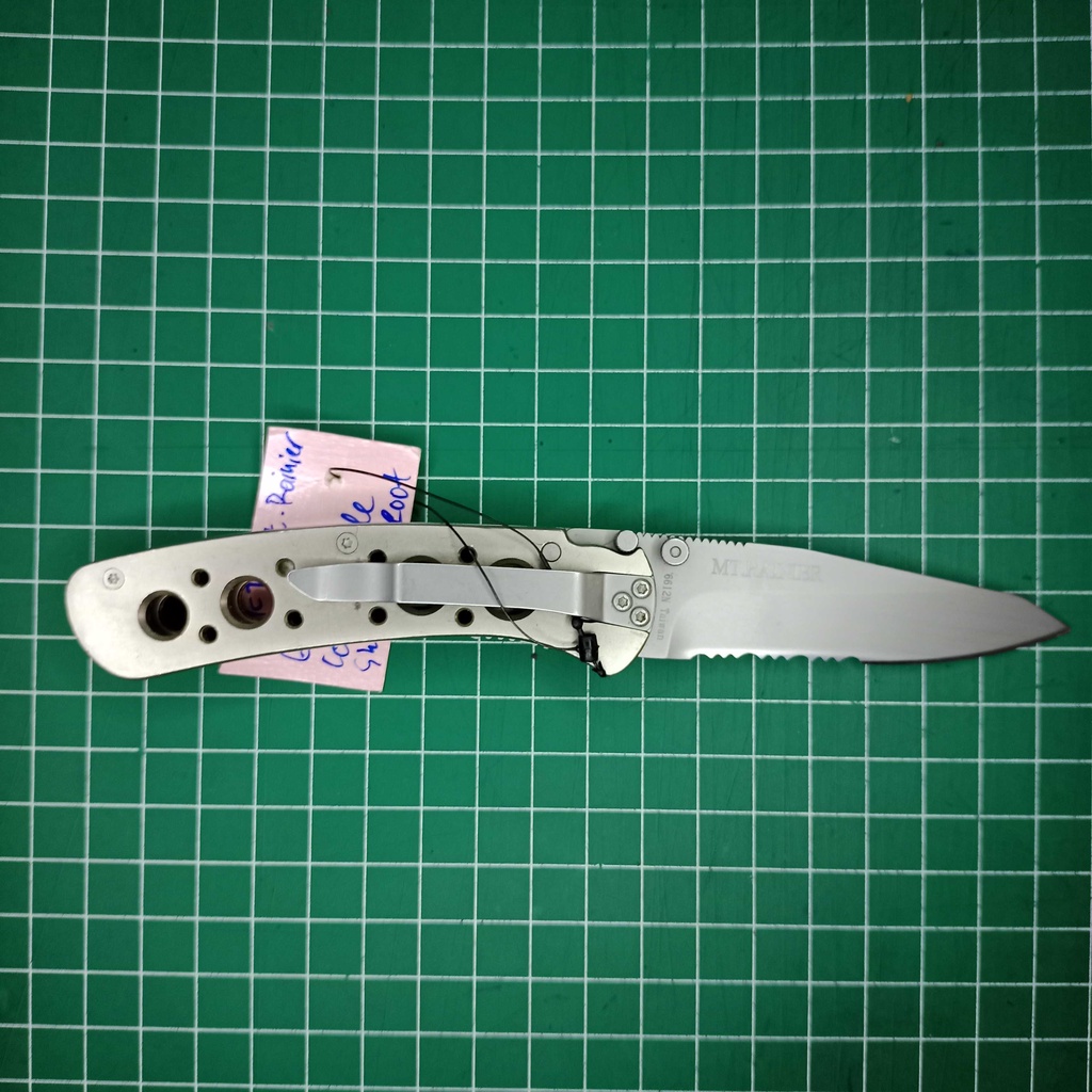 CRKT Mt Rainier GG12N combo blade sheep root