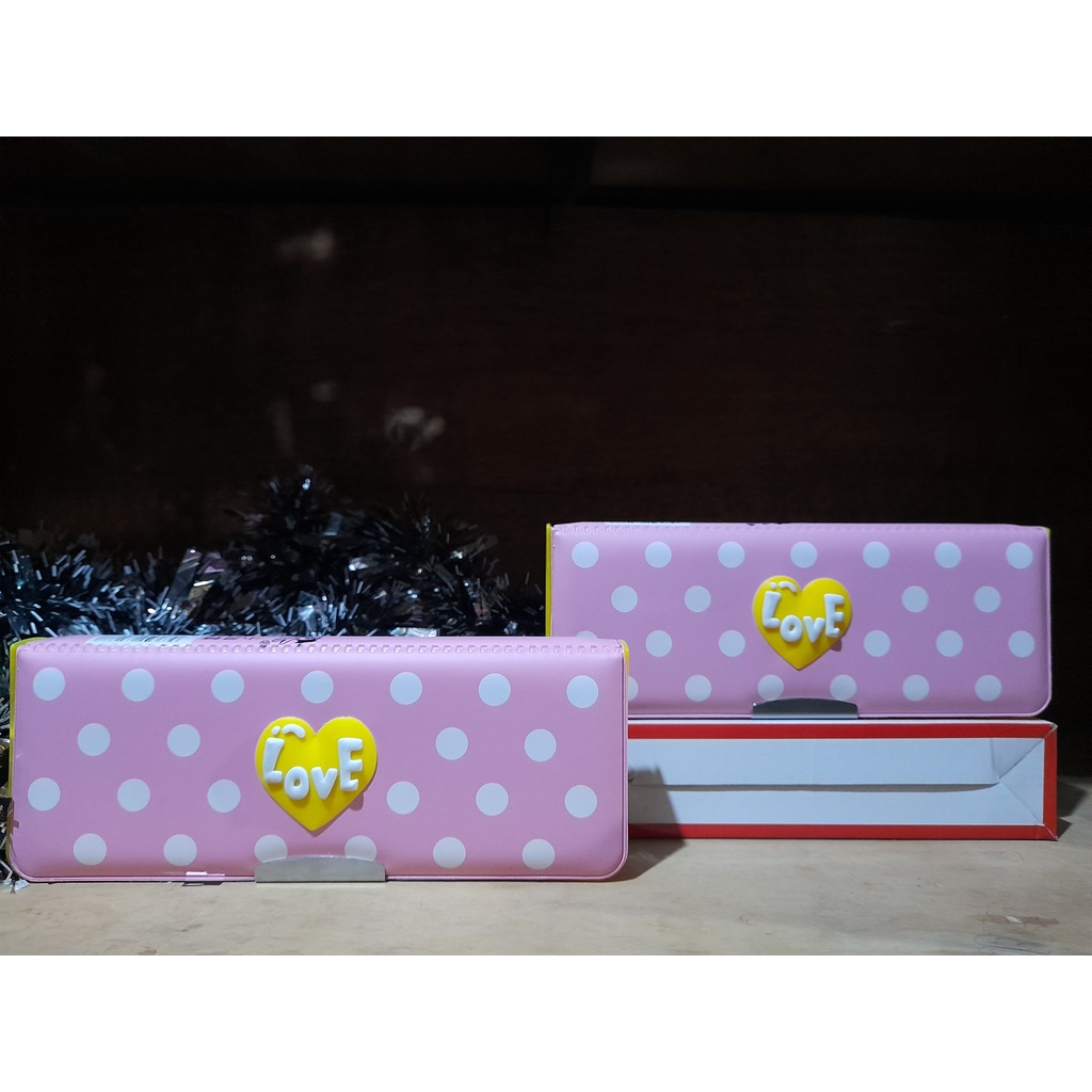 

Tempat Pensil PC MAGNET 35141