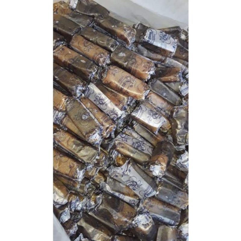 

Dodol Garut Cokelat Susu Dodol Kertas Kombinasi Cokelat Susu 250GR