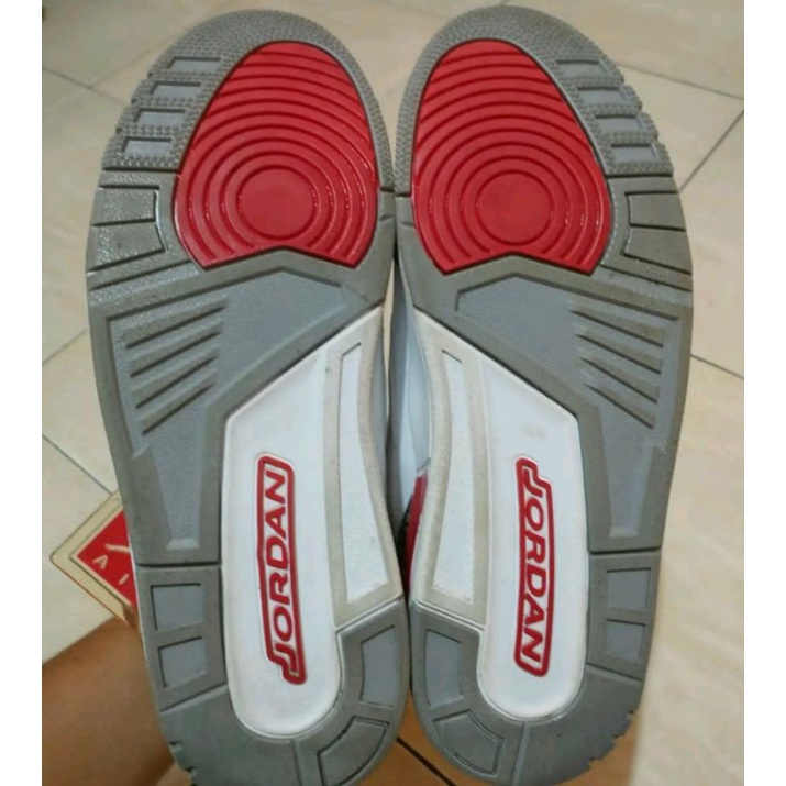 Sepatu Branded AIR JORDAN 3 RETRO KATRINA Original