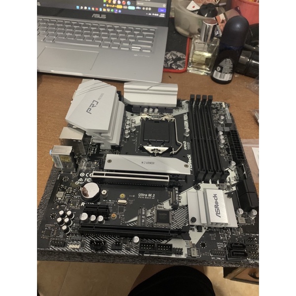 Asrock B460M PRO4