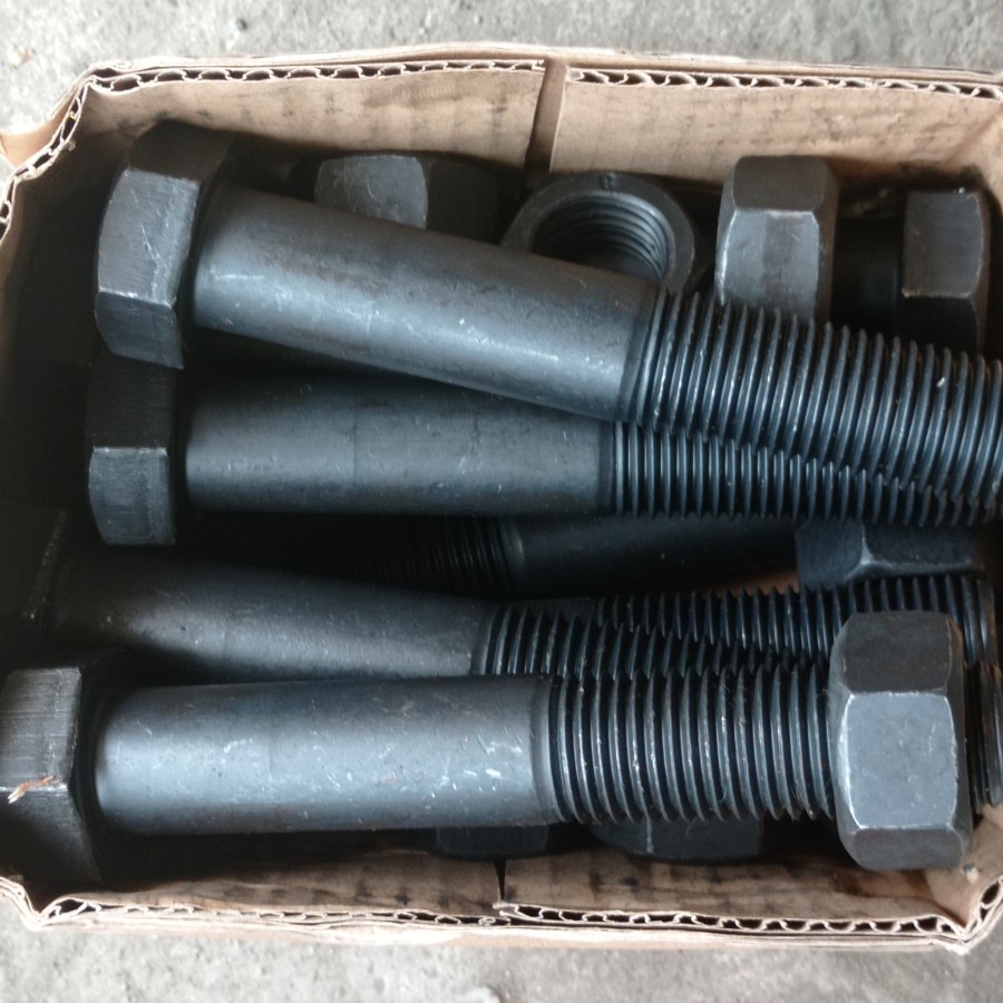 BAUT BAJA M24 X 240 / BAUT BAJA HTB GRADE 8.8 M24X240 HALF DRAT / BAUT M24X240 BAJA KUNCI 36 PANJANG