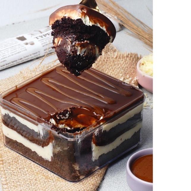 

♗ BITTERSWEET BY NAJLA Choco Cheese salted caramel dessert box ♔