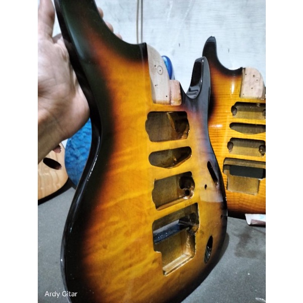 Body Gitar Ibanez s series finishing foto real