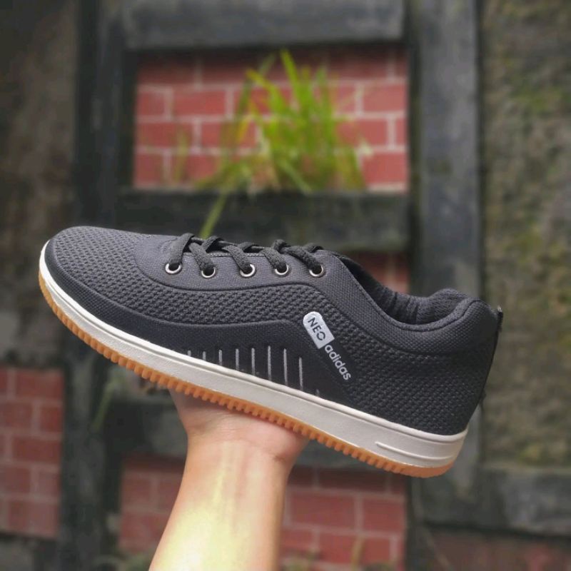 Sepatu Adidas Neo Pria Wanita