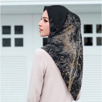 Kerudung Segi Empat ZM Zaskia Mecca Premium RANTING HITAM