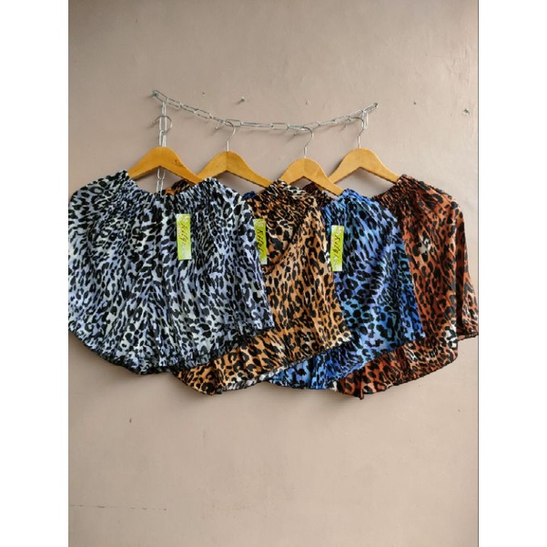 Hotpants Plisket Hyget Motif Leopard jumbo 30-100kg