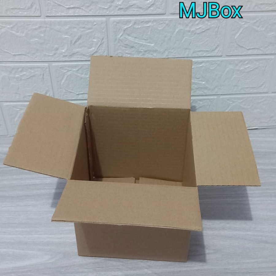 

Kardus karton box uk.15x15x15 cm...ST untuk packing
