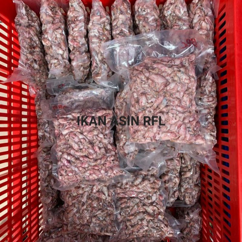 

Terlaris! ikan asin / cumi asin / beby cumi rebus 1 kg