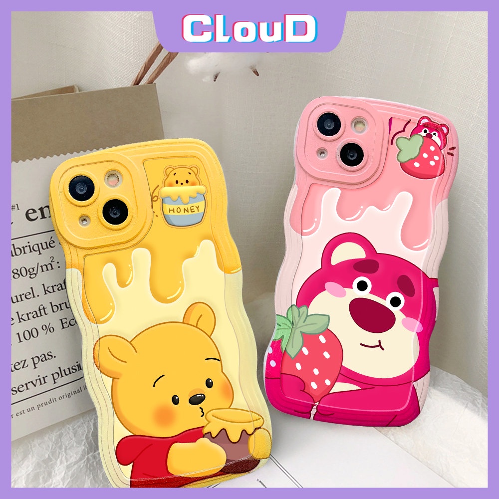 IPHONE Kartun Winnie The Pooh Case Kompatibel Untuk Iphone11 13 12 14 Pro Max 7Plus XR X XS Max 6s 14 7 8 6 Plus SE 2020 Lucu Manyo Strawberry Bear Lembut Tpu Wavy Edge Cover