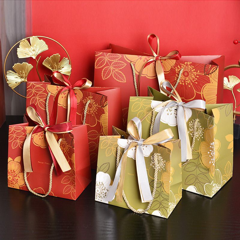 

PAPER BAG TAS BELANJA FLOWER ELEGAN TAS HADIAH MOONCAKE / IMLEK LEBARAN MEWAH ESTETIK PB-P4