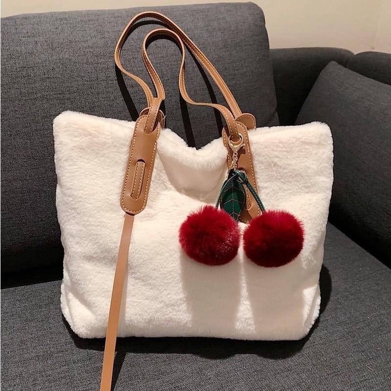 Tas Wanita Bulu Import Terbaru Dan Kekinian Fashion Korea Free PomPom Terlaris Tas Tote Bulu Beludru Cherry Tas Wanita Bulu Tas Tote Bag Hobo