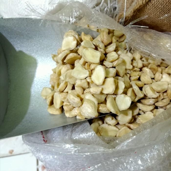 

Kemiri Pecah Medan 1 Kg 1 Kilo Fresh Best Seller