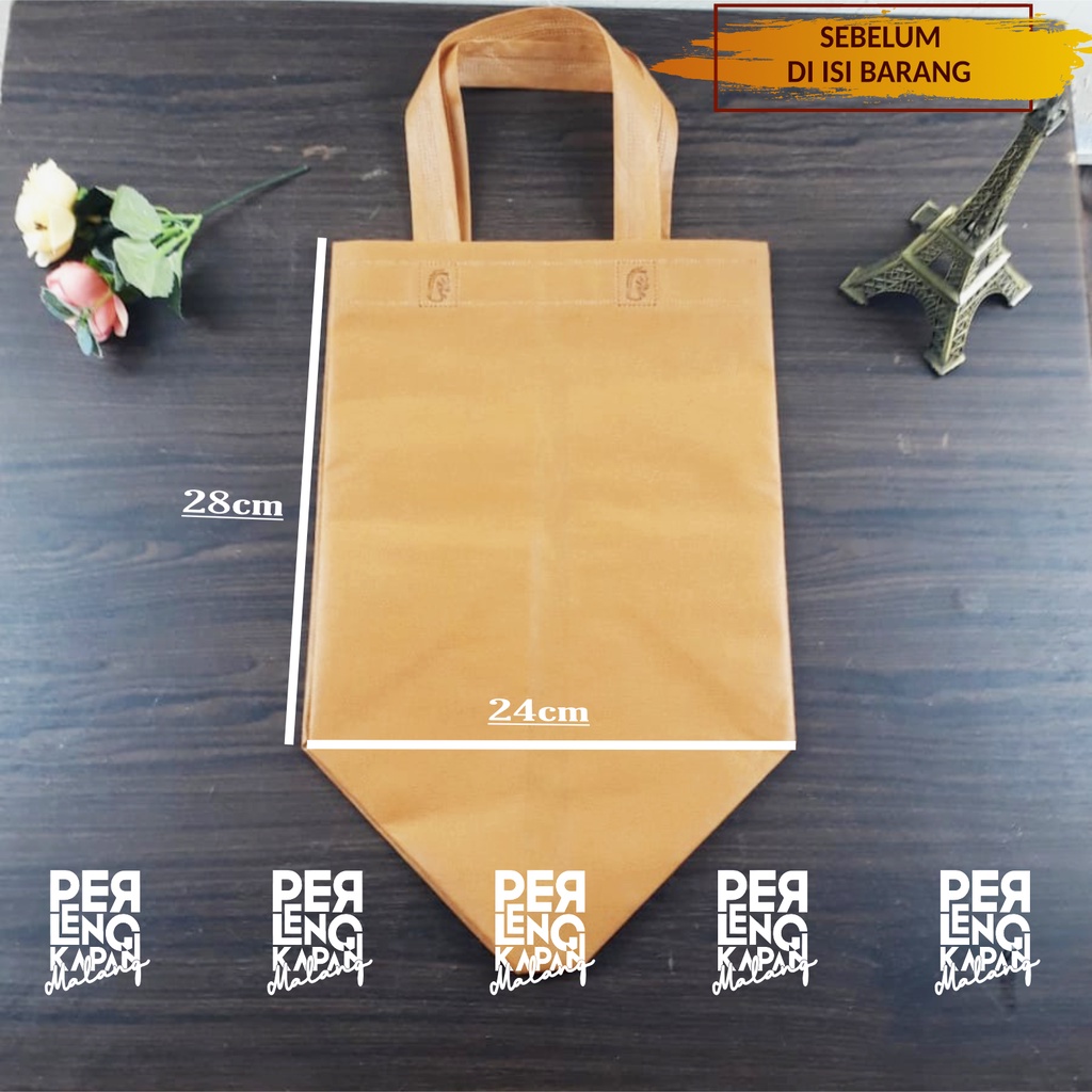 Tas Box Spunbond Goodie Bag AUTOPRESS 24X22X28 Souvenir Promosi Murah